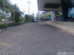 Ini Penyebab Sampah Berserakan yang Viral Usai Pertemuan Kades se-Jatim