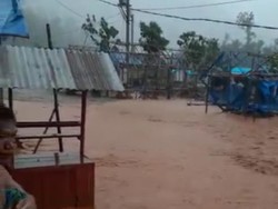 Ganasnya Banjir Lumpur Rusak Puluhan Hunian Warga Konawe Utara