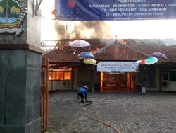 Kebakaran Melanda SMAN 1 Pangkah Tegal