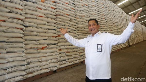 Buwas Pastikan Stok Beras Ramadhan Aman
