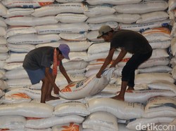 Beras Impor 2018 Sisa 900.000 Ton, Masih Bisa Dikonsumsi?