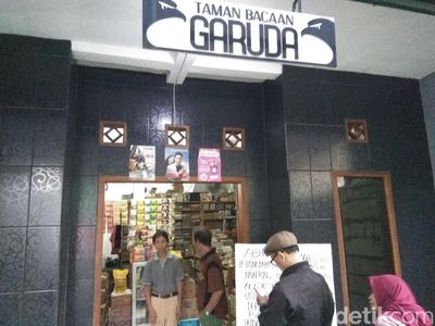 Foto: Taman Bacaan Legendaris Kecintaan Geng 90-an di Cimahi