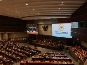 275 Anggota DPR Absen Paripurna Penetapan Pengganti Wahyu Setiawan di KPU