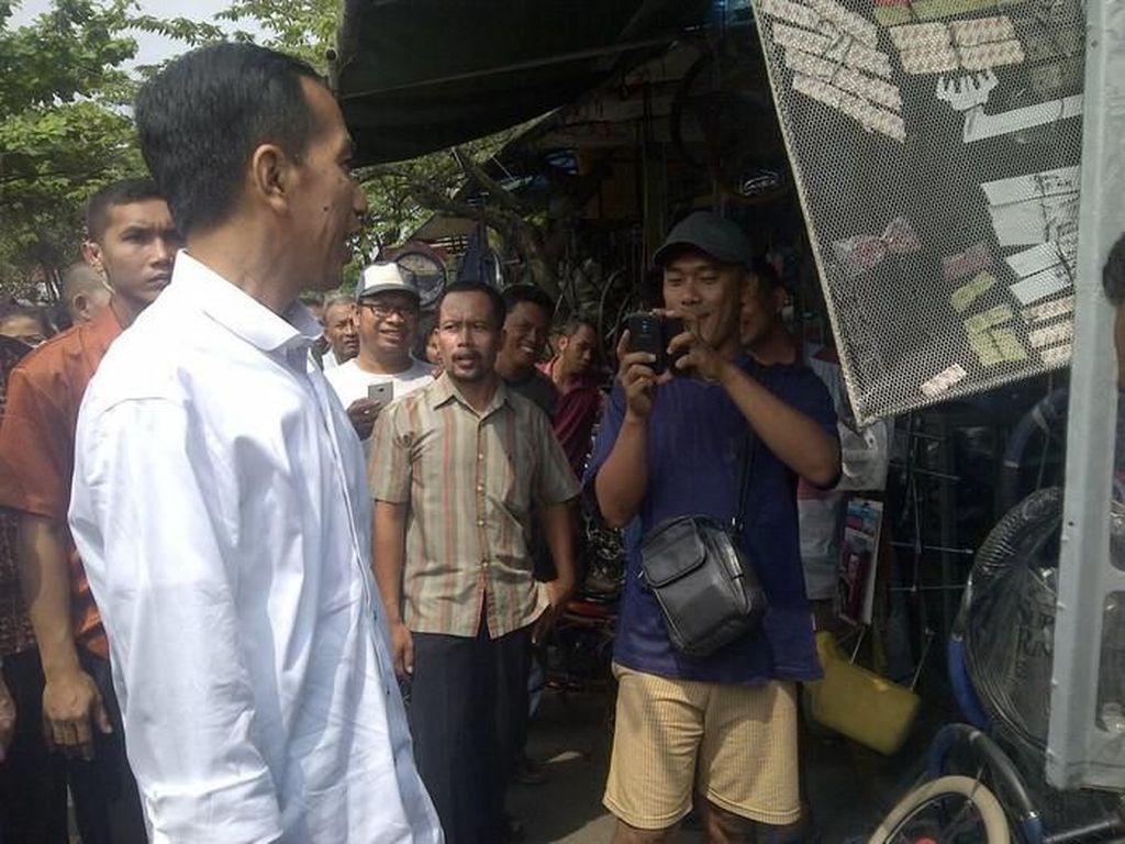 Dibandingkan Lagi dengan Anies, Begini Cerita Jokowi Saat Relokasi PKL
