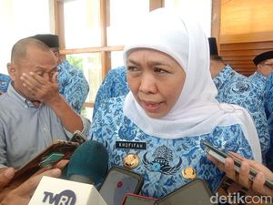 Umroh Disetop Sementara, Khofifah Minta Warga Hormati Keputusan Arab Saudi