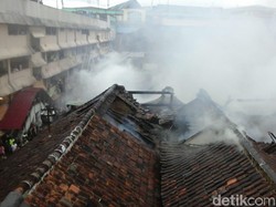Api Lalap Lima Ruko di Pasar Bogor