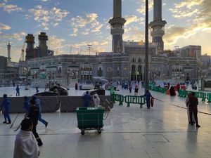 Agen Travel: Ada Jemaah Tertahan Proses Screening di Arab Saudi