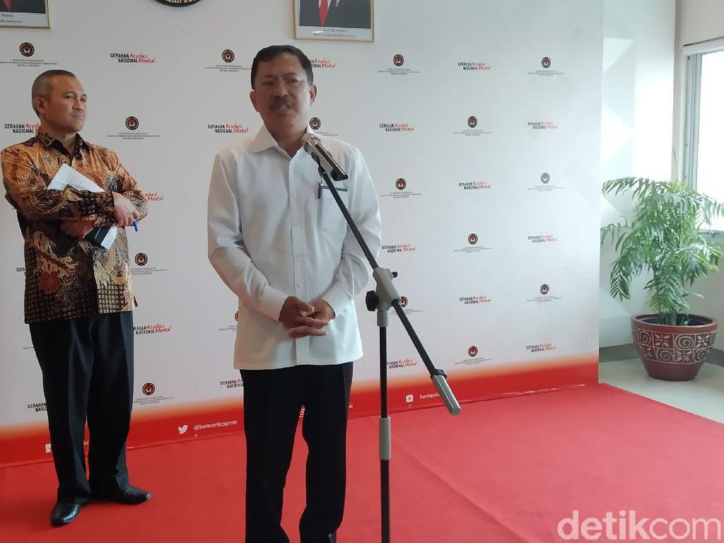 Menkes Nyatakan Pasien Suspect Corona di RS Kariadi Tewas karena Flu Babi Menkes Nyatakan Pasien Suspect Corona di RS Kariadi Tewas karena Flu Babi