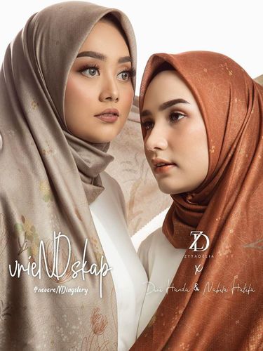 10 Recommended Hijab Materials Suitable for Graduations