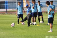 Persela Lamongan Pede Curi Poin dari Persib Bandung