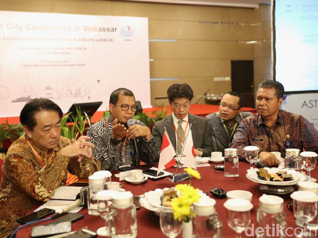 Konferensi Smart City, Pj Walkot Makassar Curhat Tersiksa Macet Konferensi Smart City, Pj Walkot Makassar Curhat Tersiksa Macet