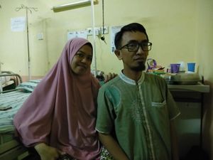 Bahagia Campur Haru, Ini Cerita Awal Ibu di Makassar Tahu Hamil Kembar 4