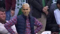 Tampaknya, pelatih Real Madrid Zinedine Zidane kecewa betul sama anak-anak asuhnya (Internet)