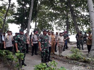 Panglima TNI dan Kapolri Tinjau Pulau Sebaru Tempat WNI ABK World Dream Panglima TNI dan Kapolri Tinjau Pulau Sebaru Tempat WNI ABK World Dream