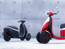 Bikin Gemes, Skuter 3 Roda Microletta Ini Lucu Amat