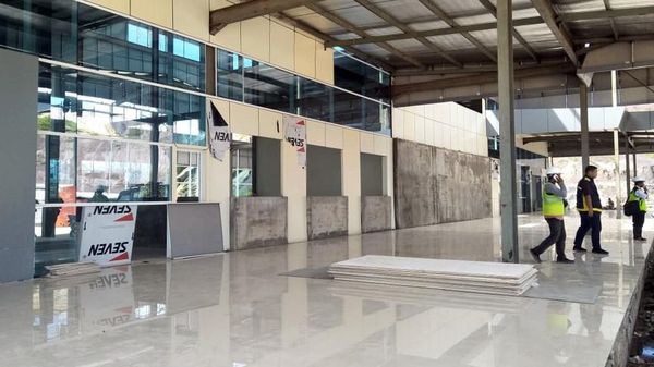 Gokil! Pembangunan Bandara Ini Sampai Belah Gunung