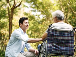 Kolesterol Tinggi di Usia Lanjut buat Fungsi Kognitif Menurun?