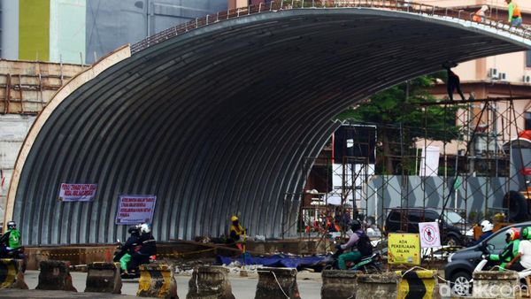 Melihat Progres Terkini Proyek Flyover Gaplek Pamulang