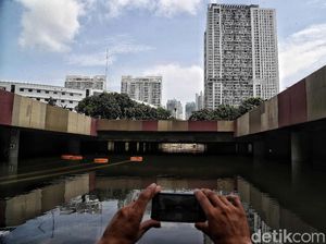 Sudah 4 Hari, Underpass Kemayoran Jadi Kolam Dadakan