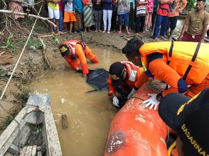 Tenggelam Saat BAB di Sungai Batanghari Jambi, Munif Ditemukan Tewas Tenggelam Saat BAB di Sungai Batanghari Jambi, Munif Ditemukan Tewas