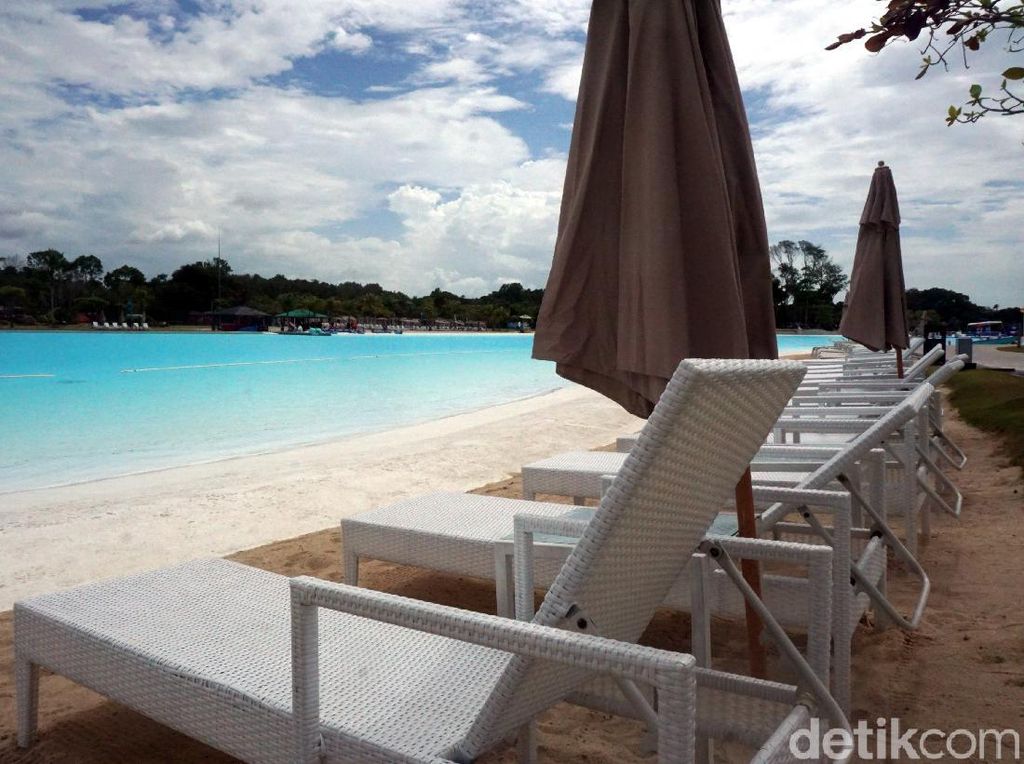 Celebrity on Vacation: Libur Akhir Pekan di Pulau Bintan Celebrity on Vacation: Libur Akhir Pekan di Pulau Bintan
