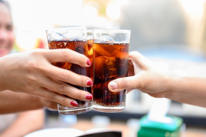minuman soda kena virus corona