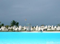 Wow! Indonesia Punya Kolam Renang Terbesar di Asia Tenggara