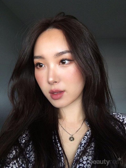 Jangan Asal, Begini Cara Aplikasi Make Up Ala Korea yang