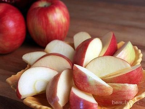 Berapa banyak kalori dalam satu buah apel