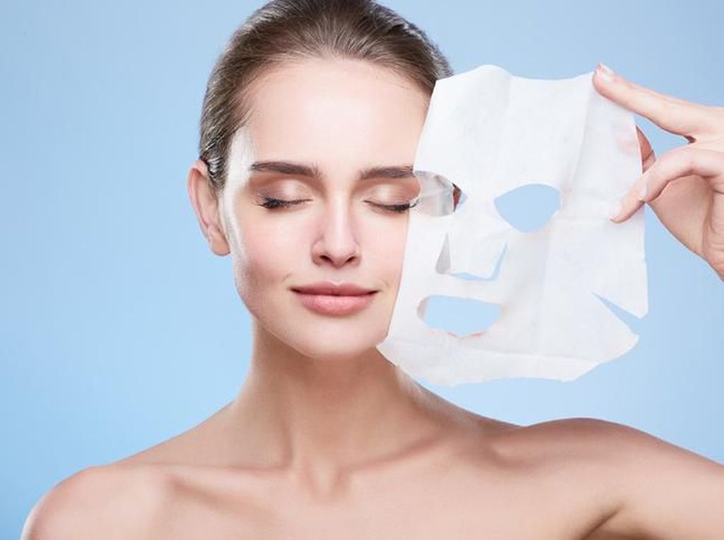 Rekomendasi 5 Sheet Mask Mengandung Vitamin C untuk Mencerahkan Wajah