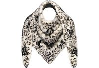 5 Scarf Mewah Langganan Artis, Hermes hingga LV, Harganya Capai Rp320 Juta