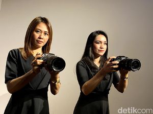 Lebih Dekat dengan Kamera Fujifilm X-T4 Harga Rp 27 Juta Lebih Dekat dengan Kamera Fujifilm X-T4 Harga Rp 27 Juta