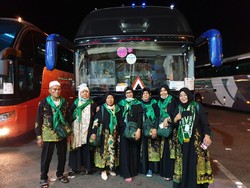 370 Jemaah Umroh Asal Palembang Tiba di Jeddah, Kini Perjalanan Menuju Madinah