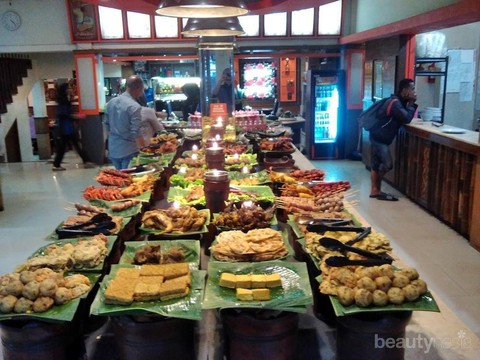 5 Warung Makan Sunda Paling Enak di Jakarta, Rasanya 'Nyunda Pisan'!