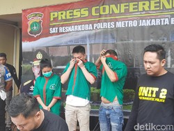 Polisi Tangkap RA, Pemasok Narkoba ke Artis Vitalia Sesha