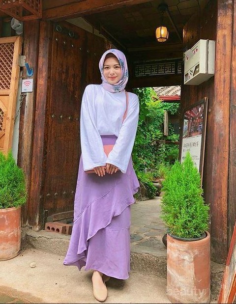 Inspirasi Hijab Style  Ala  Hijabers Korea  Ayana Moon dari 