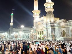Potret Suasana Masjidil Haram Pasca Penangguhan Umrah