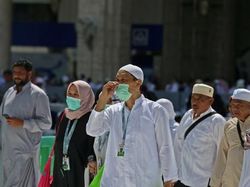 Respons Kemenhub soal Umroh Dibuka Dalam 14 Hari