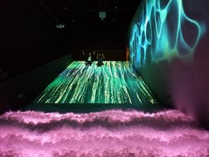 Mau Main Perosotan Nyeni Sambil Belajar Pentingnya Air? Mau Main Perosotan Nyeni Sambil Belajar Pentingnya Air?