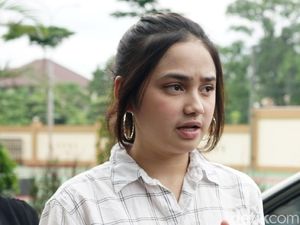 Siapa pun di Sana, Setop Ancam Syifa Hadju!