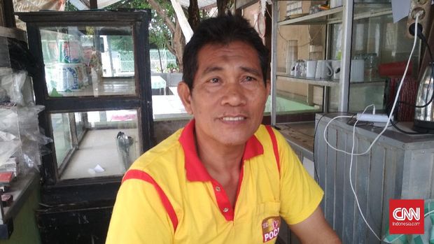 'Harusnya Pejabat Datang saat Kita Kebanjiran' HOLD