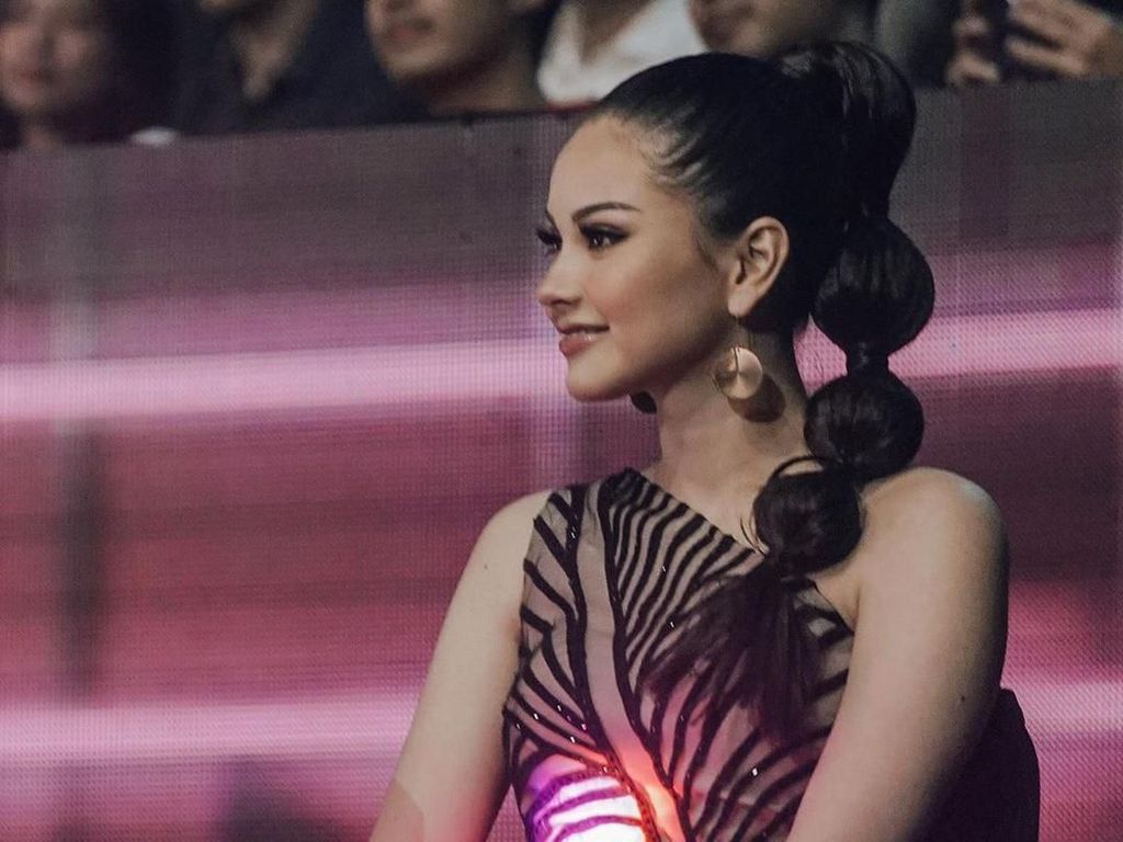 8 Pesona Alyssa Daguise yang Bikin Al Ghazali Sulit Berpaling ke Lain Hati 8 Pesona Alyssa Daguise yang Bikin Al Ghazali Sulit Berpaling ke Lain Hati