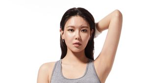 Seksinya Sooyoung SNSD dengan Rambut Basah saat Jadi Model Underwear FILA