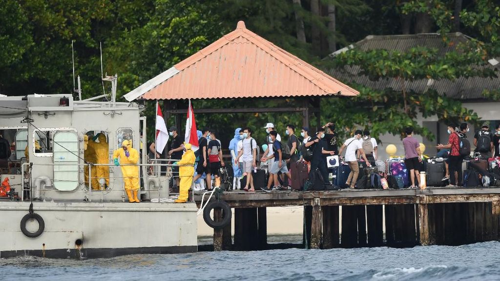 WNI ABK World Dream Tiba di Lokasi Karantina Corona WNI ABK World Dream Tiba di Lokasi Karantina Corona