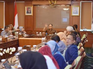 Bye-bye Kegelapan! 433 Desa di Indonesia Timur Akan Dialiri Listrik