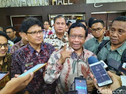 Mahfud MD: Jangan Percaya Hoax, Sampai Hari Ini RI Masih Zero Corona