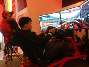 Foto : Sensasi Jadi Pembalap F1 di Museum Angkut