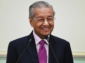 Mahathir: Orang Melayu Jadi Miskin Setelah Saya Tak Lagi Jadi PM! Mahathir: Orang Melayu Jadi Miskin Setelah Saya Tak Lagi Jadi PM!