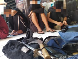 Ini Celurit yang Dibawa dan Diacungkan RK cs di Cianjur
