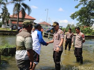 Luapan Kali Lamong di Gresik Belum Surut, Ini Imbauan Polisi